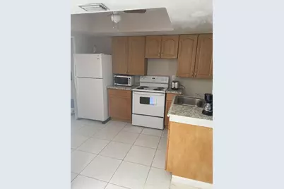 1110 S 29th Avenue, Hollywood, FL 33020 - Photo 3