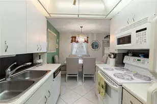 2058 Newport N Unit, Deerfield Beach, FL 33442 - Photo 7