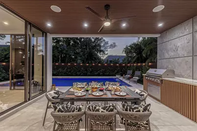 727 NE 17th Way, Fort Lauderdale, FL 33304 - Photo 3