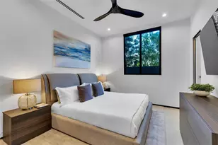 727 NE 17th Way, Fort Lauderdale, FL 33304 - Photo 11