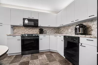 4161 Coral Tree Circle #261, Pompano Beach, FL 33073 - Photo 7