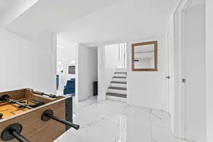 1215 NE 200th St, Miami, FL 33179 - Photo 17