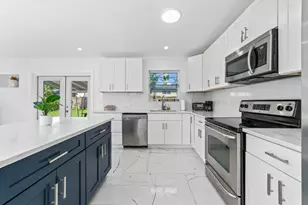 1215 NE 200th St, Miami, FL 33179 - Photo 7