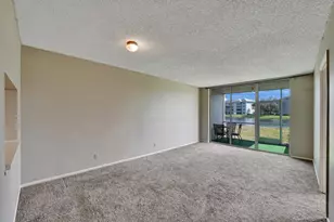 9440 Poinciana Pl, Davie, FL 33324 - Photo 13