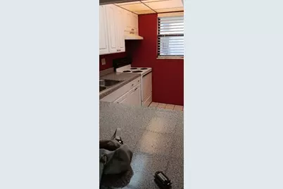 2304 S Cypress Bend Drive #313, Pompano Beach, FL 33069 - Photo 7