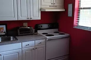 2304 S Cypress Bend Dr, Pompano Beach, FL 33069 - Photo 5