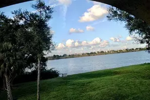 2667 NW 33rd St, Oakland Park, FL 33309 - Photo 17