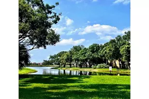 2667 NW 33rd St, Oakland Park, FL 33309 - Photo 15