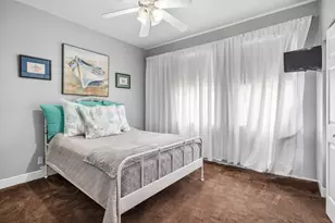 639 NE 17th Way, Fort Lauderdale, FL 33304 - Photo 29