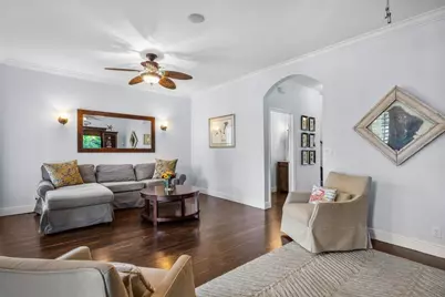 639 NE 17th Way, Fort Lauderdale, FL 33304 - Photo 7