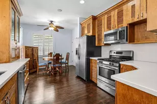 639 NE 17th Way, Fort Lauderdale, FL 33304 - Photo 11