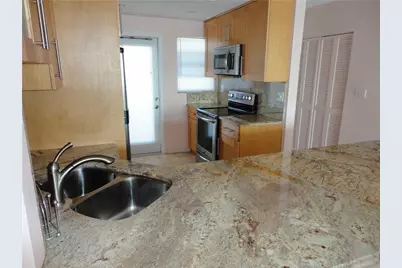 750 N Ocean Boulevard #810, Pompano Beach, FL 33062 - Photo 5