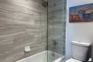 4301 Martinique Cir, Pompano Beach, FL 33066 - Photo 11