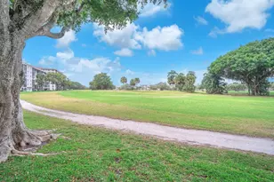 2601 S Course Dr, Pompano Beach, FL 33069 - Photo 9