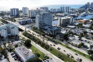 3000 E Oakland Park Blvd, Fort Lauderdale, FL 33306 - Photo 17