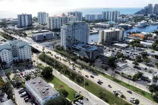 3000 E Oakland Park Blvd, Fort Lauderdale, FL 33306 - Photo 15