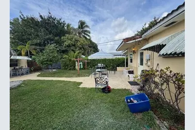 2318 Coolidge Street, Hollywood, FL 33020 - Photo 3