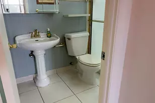 10466 Sunrise Lakes Blvd, Sunrise, FL 33322 - Photo 13