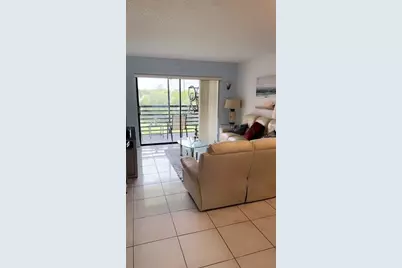 10466 Sunrise Lakes Boulevard #307, Sunrise, FL 33322 - Photo 17