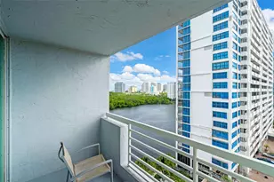 2670 E Sunrise Blvd, Fort Lauderdale, FL 33304 - Photo 3