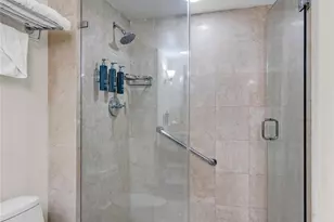 2670 E Sunrise Blvd, Fort Lauderdale, FL 33304 - Photo 19