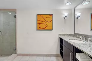 2670 E Sunrise Blvd, Fort Lauderdale, FL 33304 - Photo 17