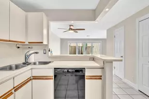 499 SE 13th St, Fort Lauderdale, FL 33316 - Photo 11