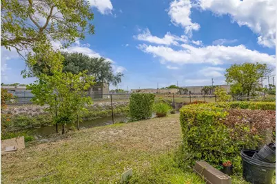 2037 Nassau Drive #2037, Palm Beach Shores, FL 33404 - Photo 33