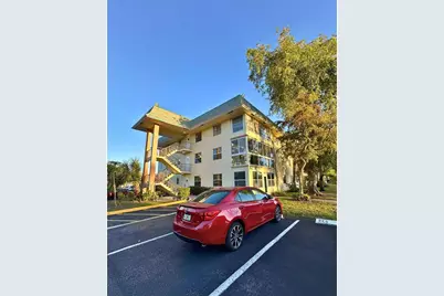5190 E Sabal Palm Boulevard #201, Tamarac, FL 33319 - Photo 29