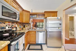 3251 Carambola Cir Unit, Pompano Beach, FL 33066 - Photo 5