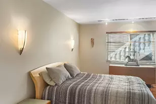 1950 N Andrews Ave, Fort Lauderdale, FL 33311 - Photo 27