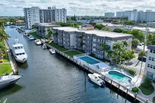 3111 NE 51st St, Fort Lauderdale, FL 33308 - Photo 17