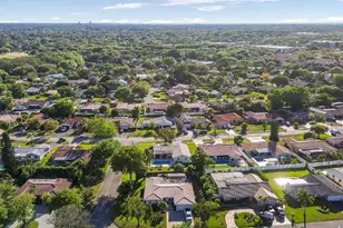 906 NW 83rd Dr, Coral Springs, FL 33071 - Photo 45