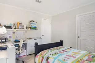 906 NW 83rd Dr, Coral Springs, FL 33071 - Photo 33