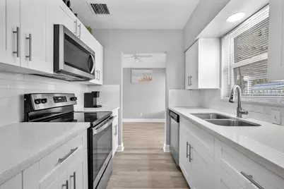 1925 NE 26th Street, Fort Lauderdale, FL 33305 - Photo 9