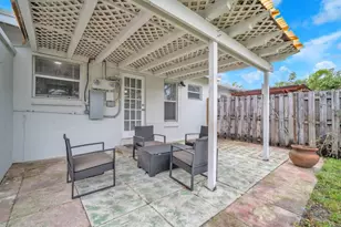 1925 NE 26th St, Fort Lauderdale, FL 33305 - Photo 27