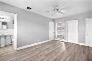 1925 NE 26th St, Fort Lauderdale, FL 33305 - Photo 15