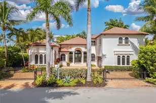 9 Fiesta Way, Fort Lauderdale, FL 33301 - Photo 3