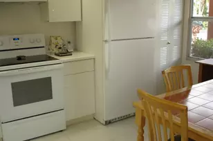 571 SW 142nd Ave, Hollywood, FL 33027 - Photo 7