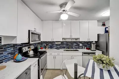 4060 N Hills Drive #32, Hollywood, FL 33021 - Photo 17