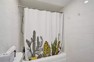 4060 N Hills Dr, Hollywood, FL 33021 - Photo 39