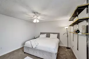 4060 N Hills Dr, Hollywood, FL 33021 - Photo 35