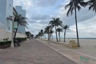 323 Monroe St, Hollywood, FL 33019 - Photo 19