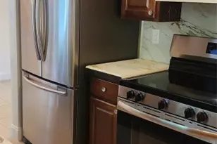 2829 NW 9th Pl, Fort Lauderdale, FL 33311 - Photo 1