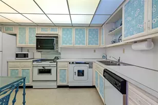 3850 Galt Ocean Dr, Fort Lauderdale, FL 33308 - Photo 9