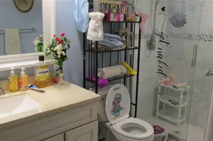 3321 NW 47th Terrace, Lauderdale Lakes, FL 33319 - Photo 11