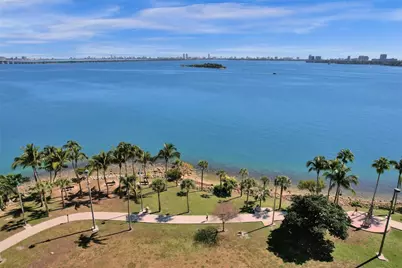 1900 N Bayshore Drive #3718, Miami, FL 33132 - Photo 3