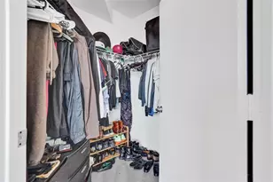 1900 N Bayshore Dr, Miami, FL 33132 - Photo 17