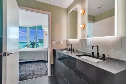 1900 N Bayshore Drive #3718, Miami, FL 33132 - Photo 15