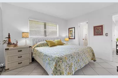 1900 NE 8th Court #307, Fort Lauderdale, FL 33304 - Photo 23